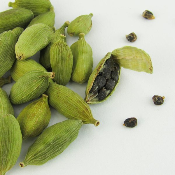 Green cardamom